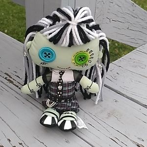 Vintage Monster High Frankie Stein Ragdoll